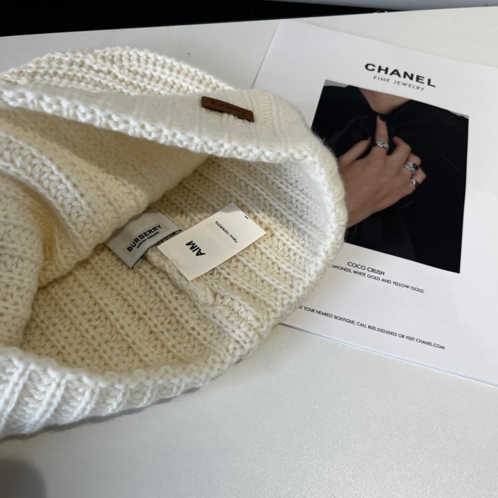 Шапка шерстяная фото 4