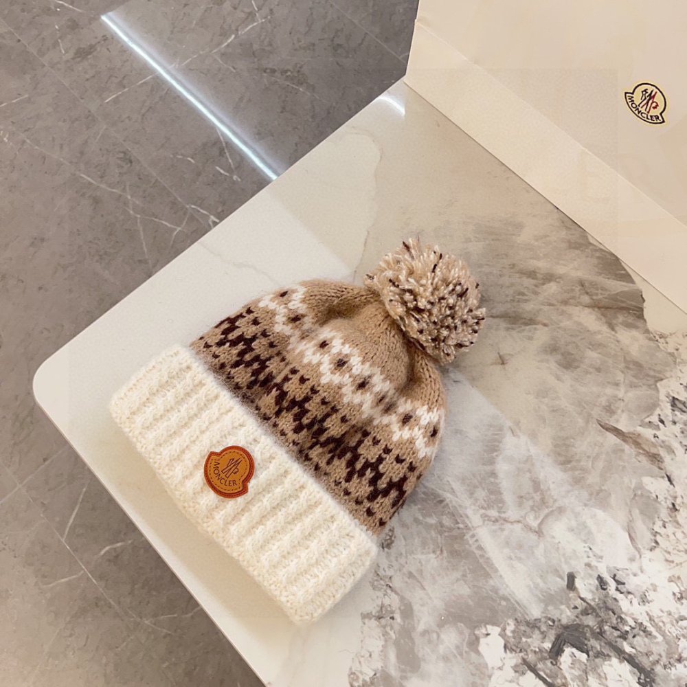 Шапка вязаная фото 8