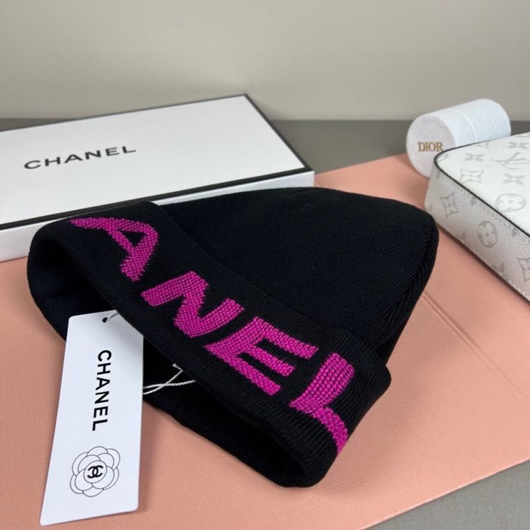 Шапка женская фото 2