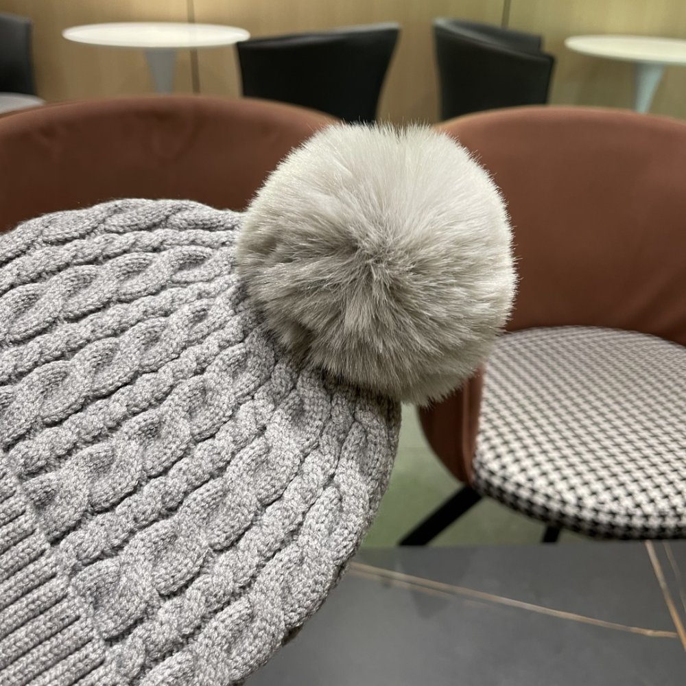 Шапка зимняя фото 10