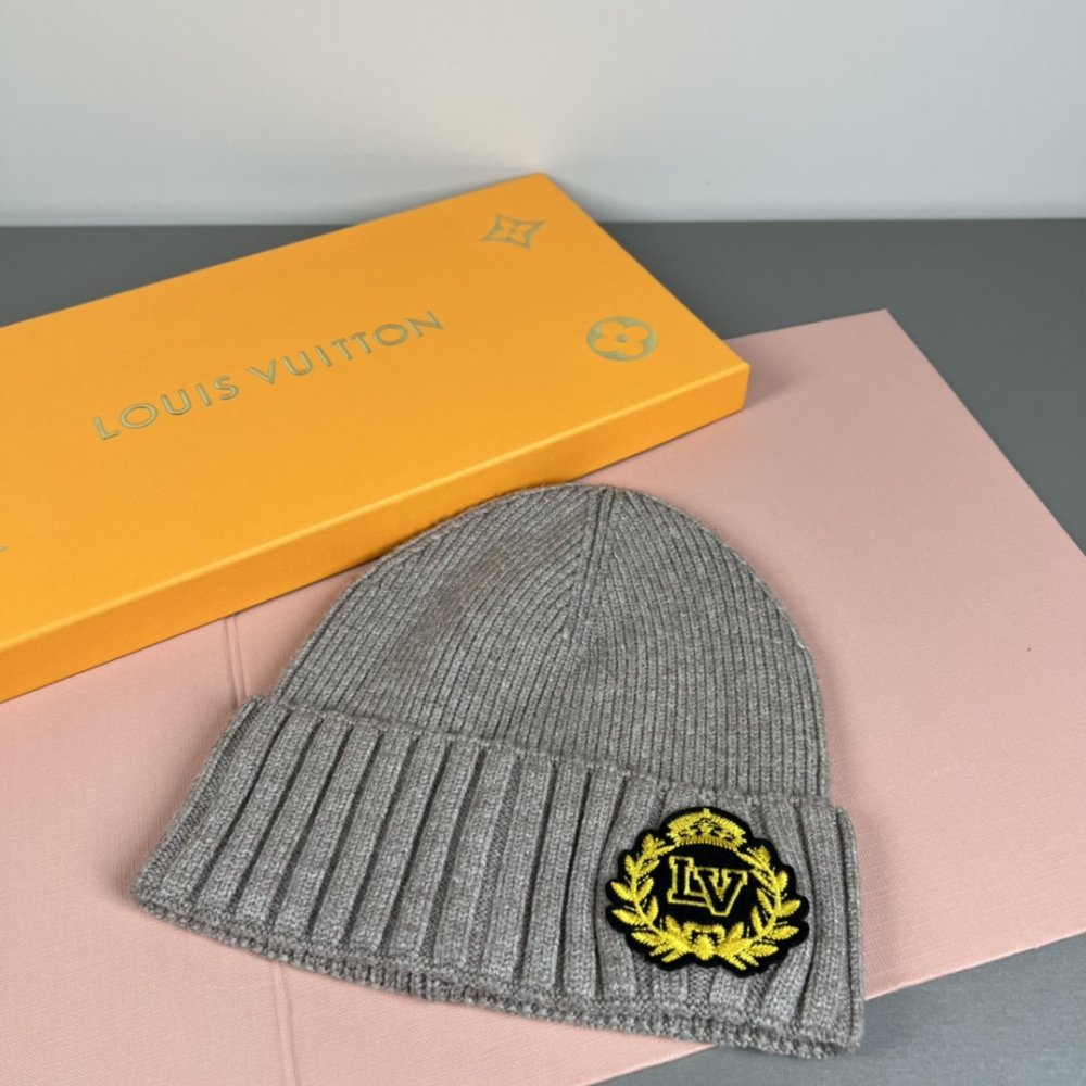 Шапка зимняя