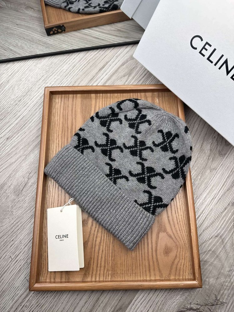 Шапка зимова фото 2