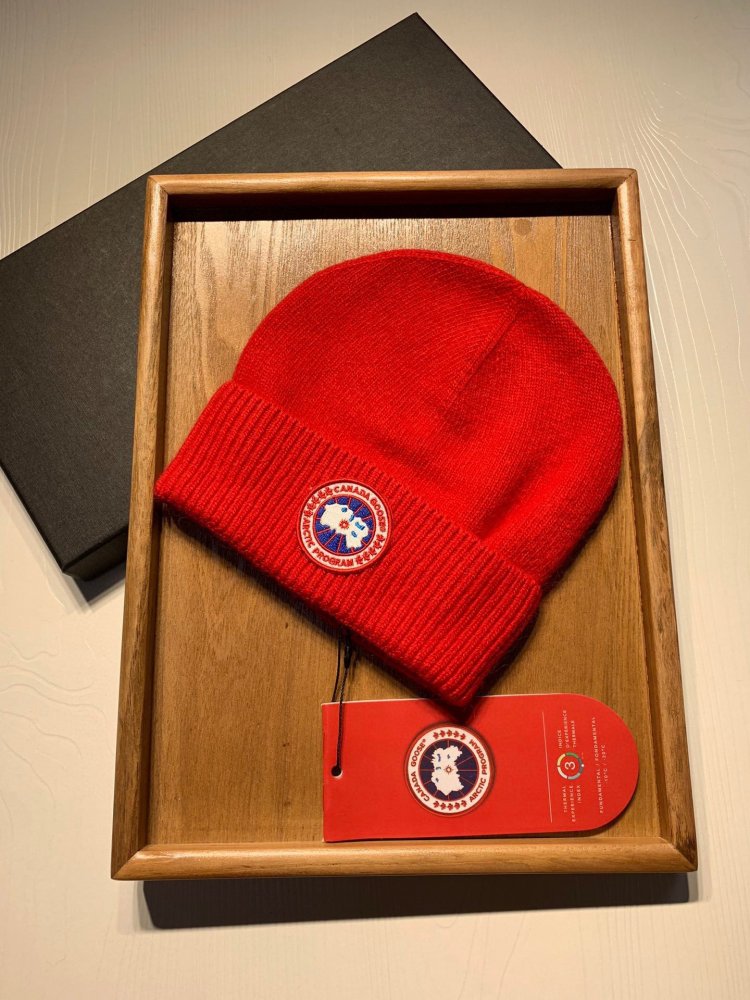 A cap winter фото 2