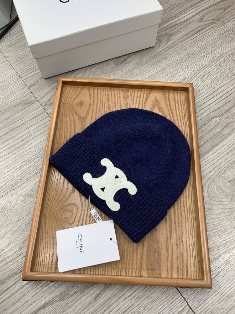 A cap winter фото 2