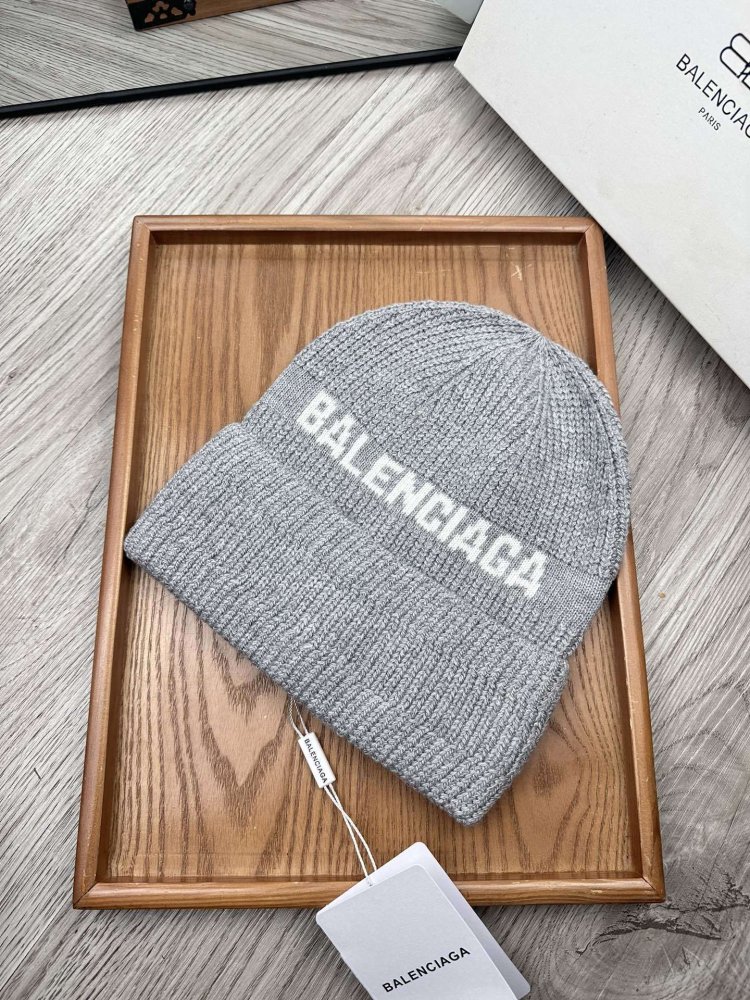 Шапка зимняя фото 2