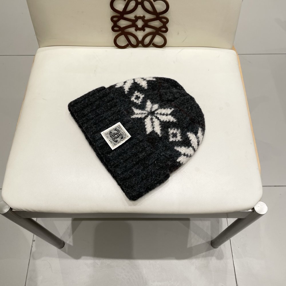 Шапка зимова фото 2