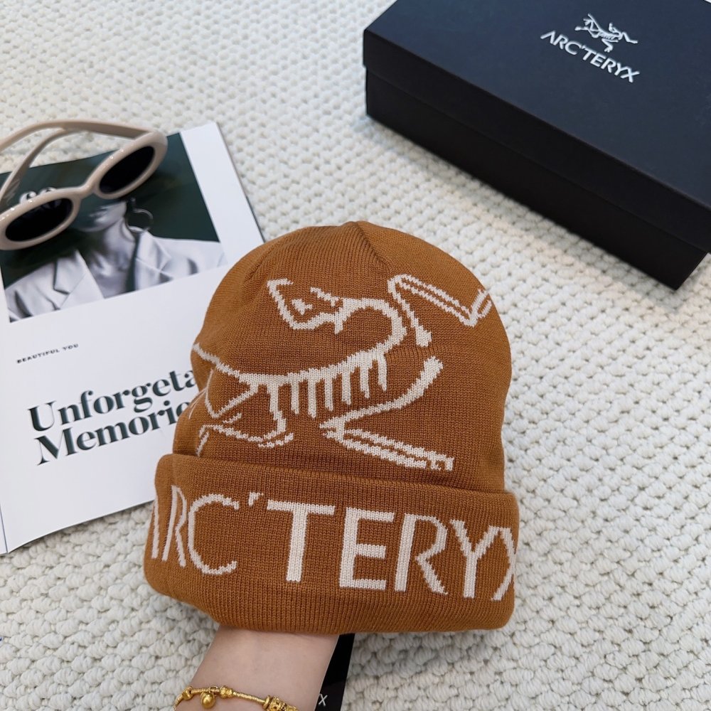 Шапка зимняя фото 2