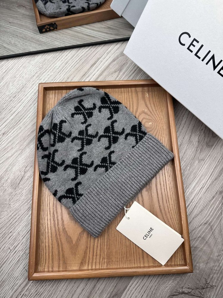 Шапка зимова фото 3