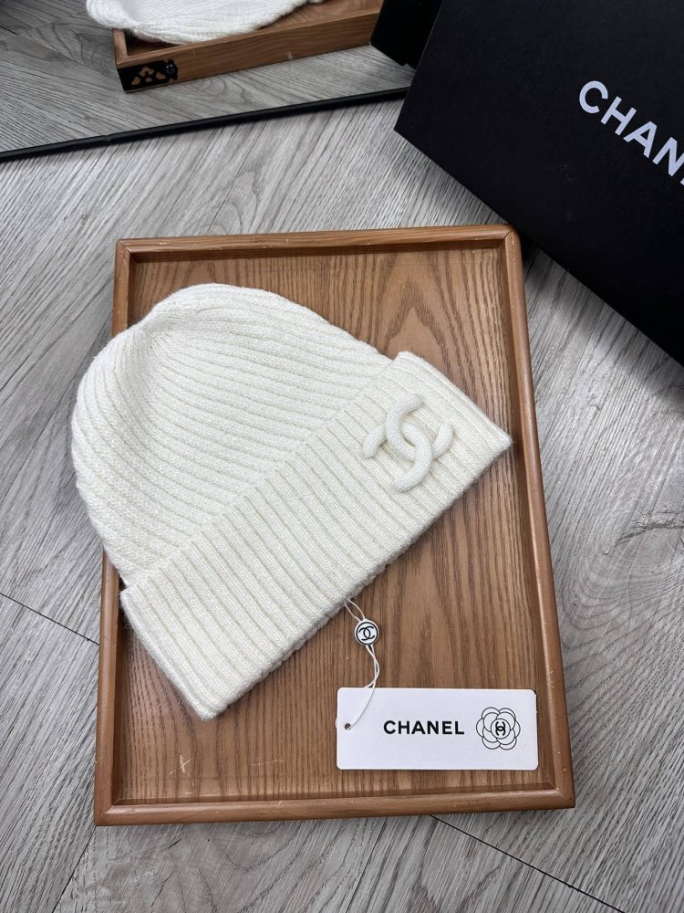 Шапка зимняя фото 3