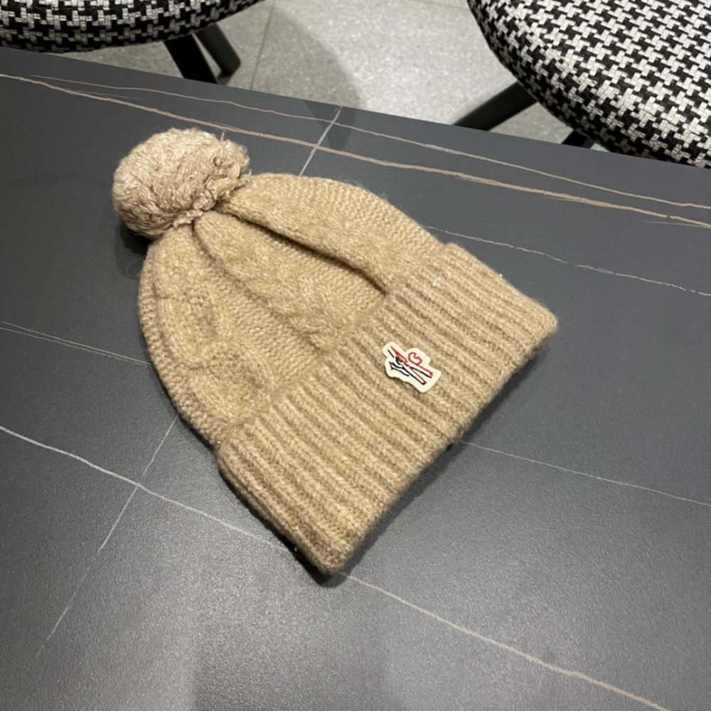 Шапка зимняя фото 3