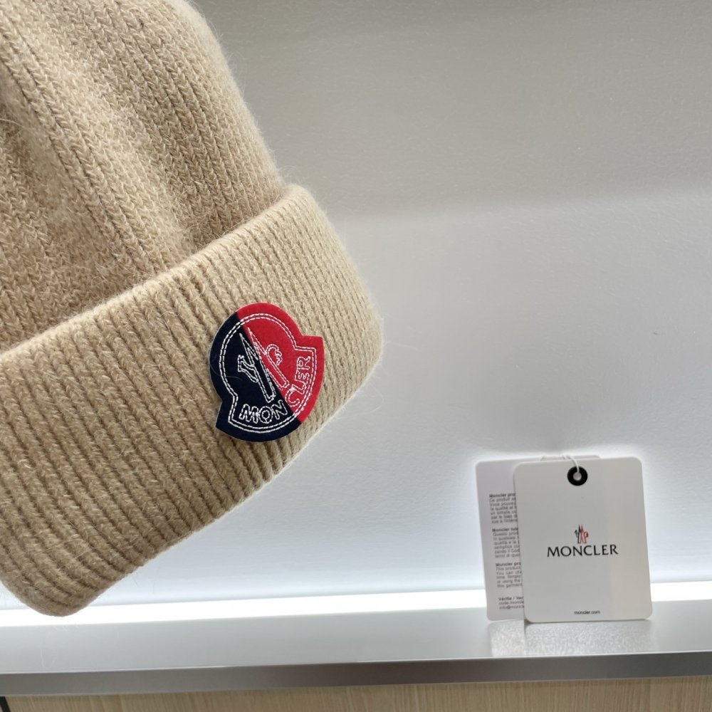 Шапка зимова фото 3