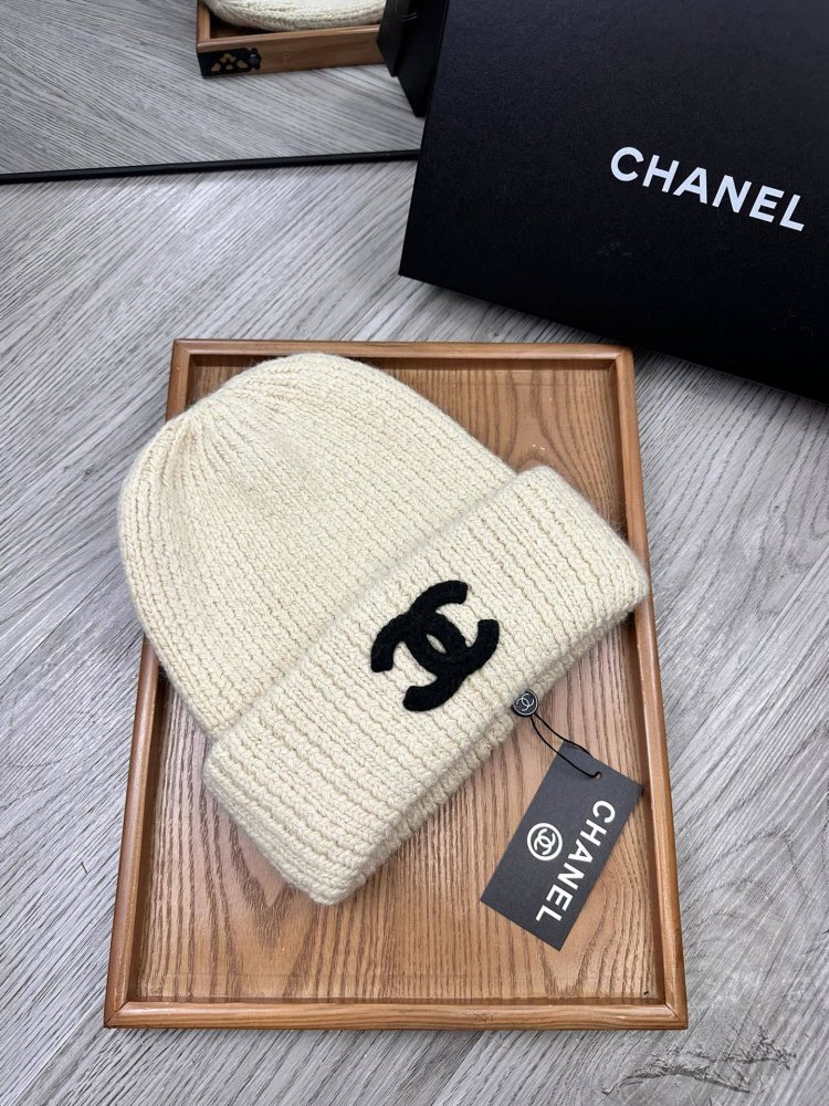 Шапка зимова фото 3