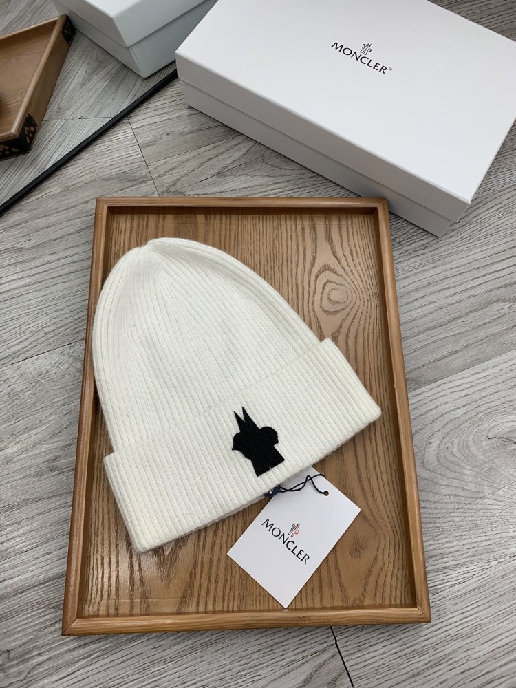 Шапка зимова фото 3