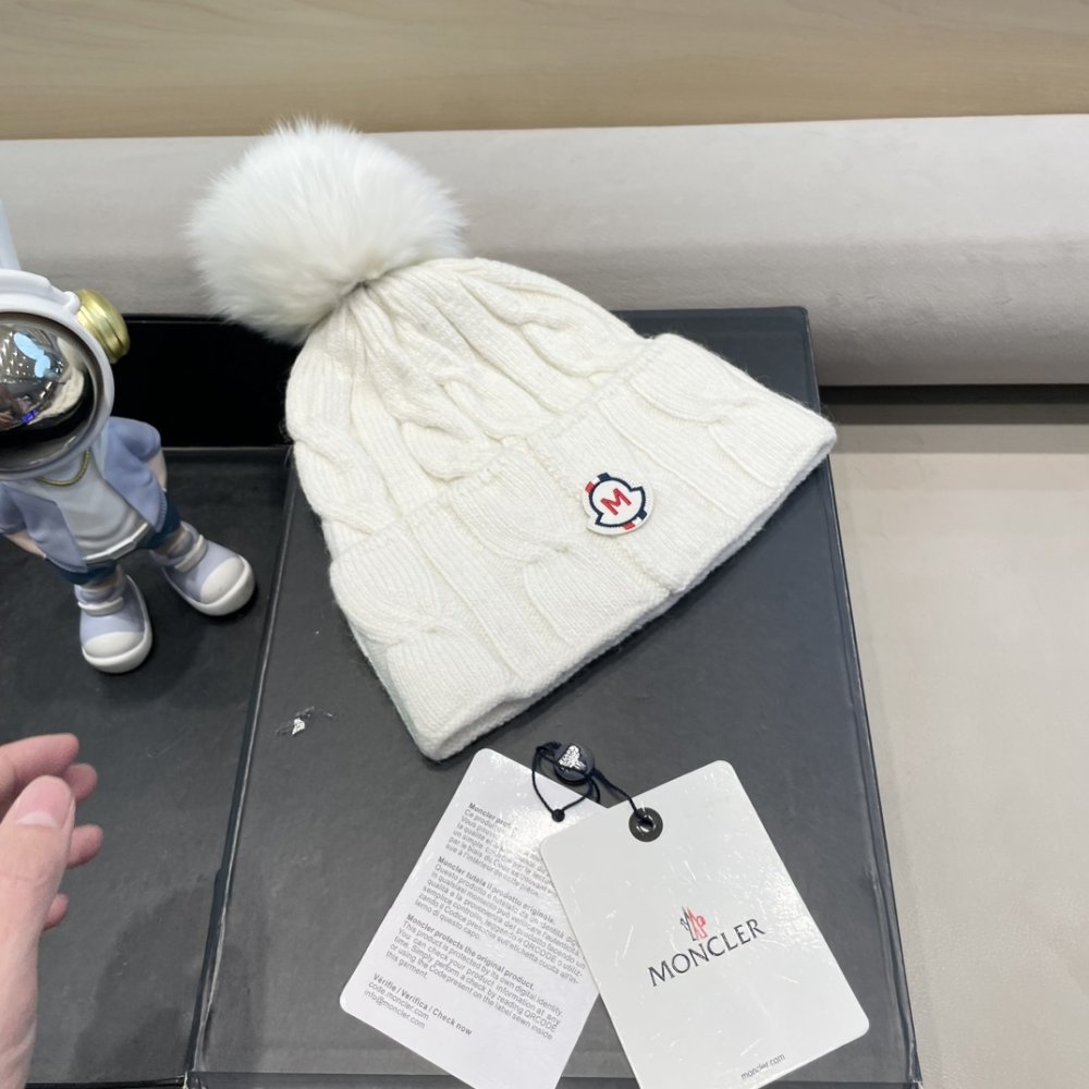 Шапка зимняя фото 3