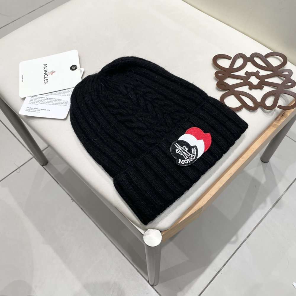 Шапка зимняя фото 3