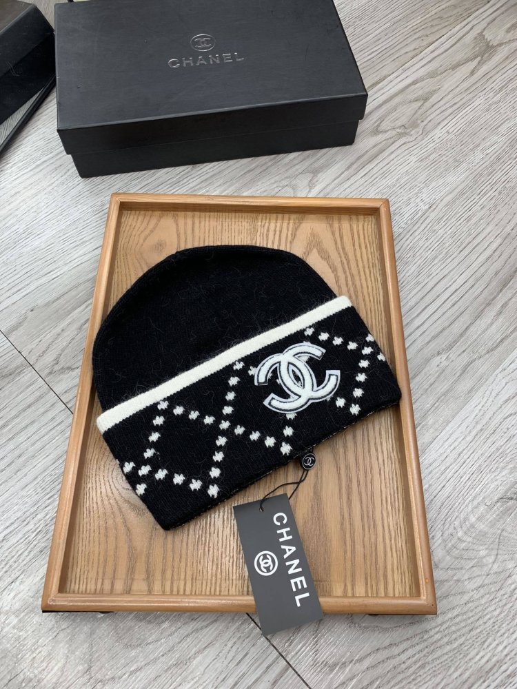 Шапка зимняя фото 3