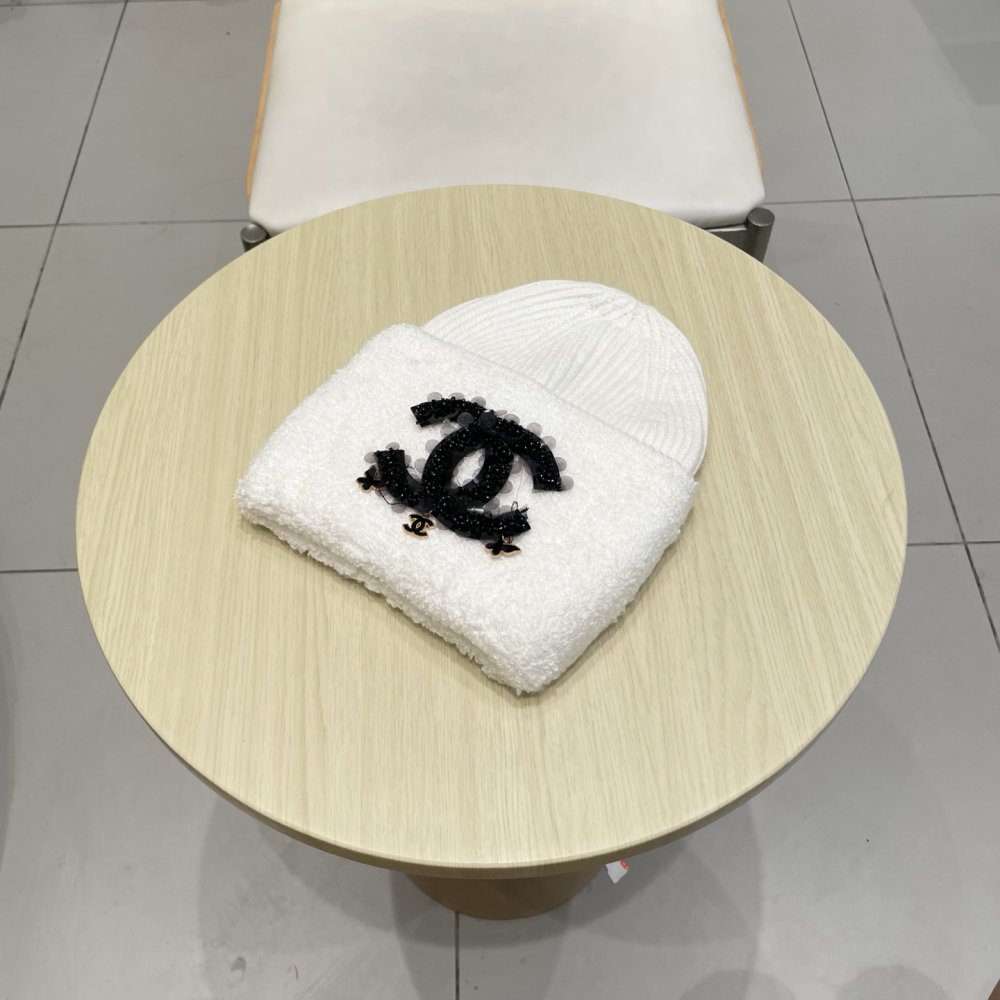 Шапка зимняя фото 3