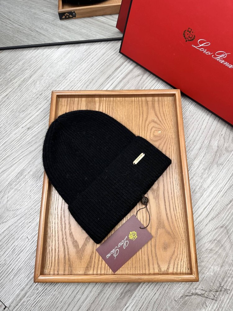 Шапка зимова фото 3