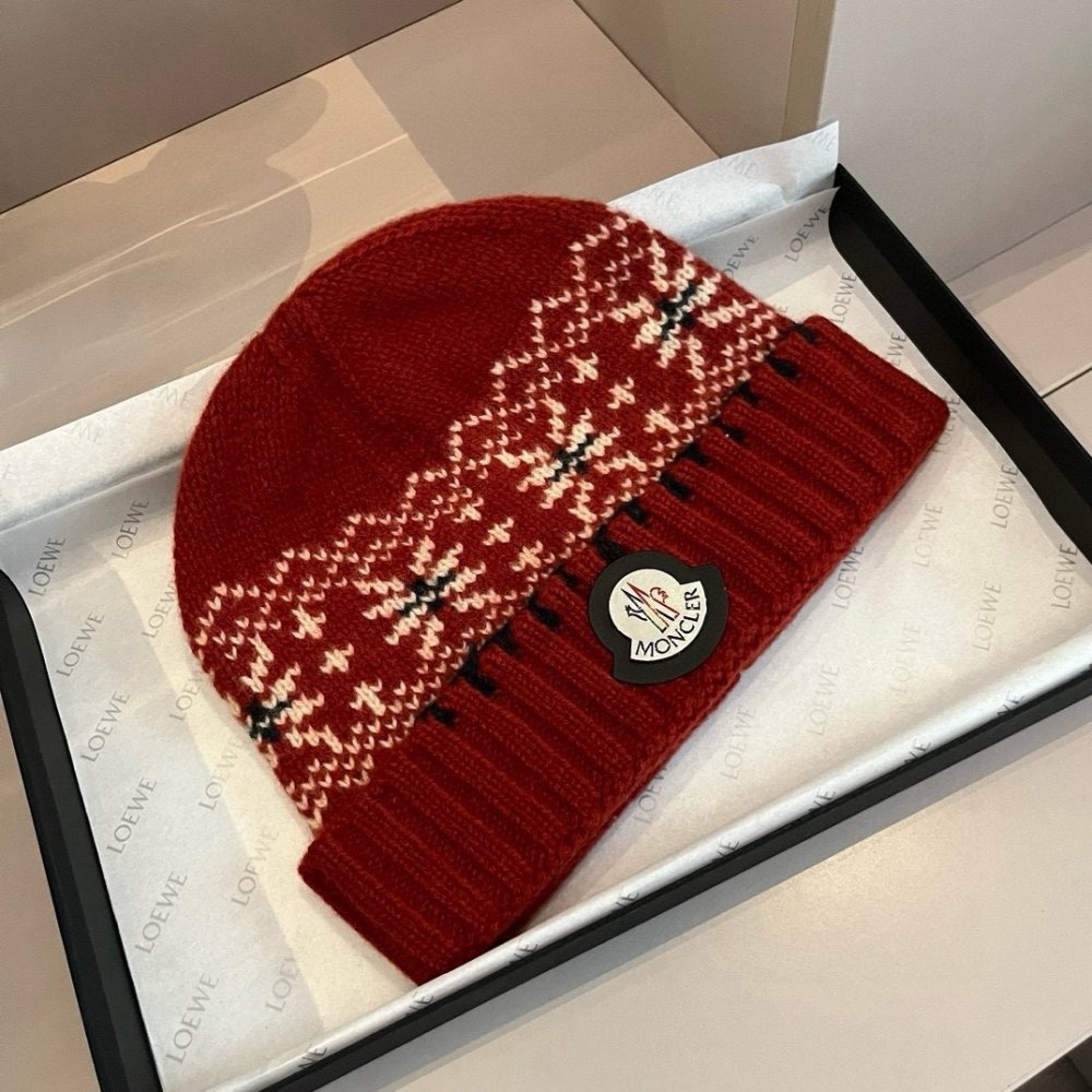 A cap winter фото 3