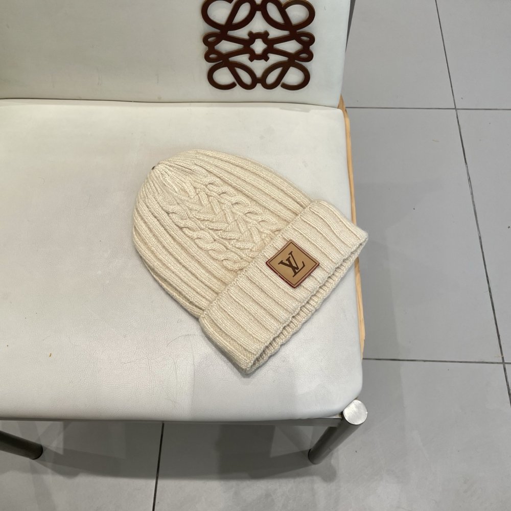 Шапка зимняя фото 3