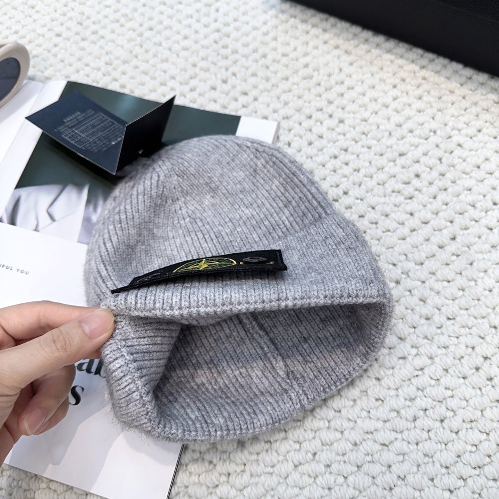 Шапка зимняя фото 4