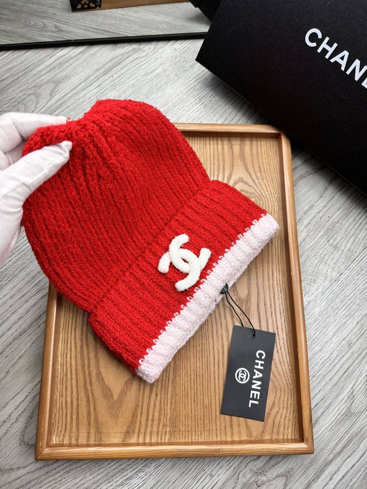 A cap winter фото 4