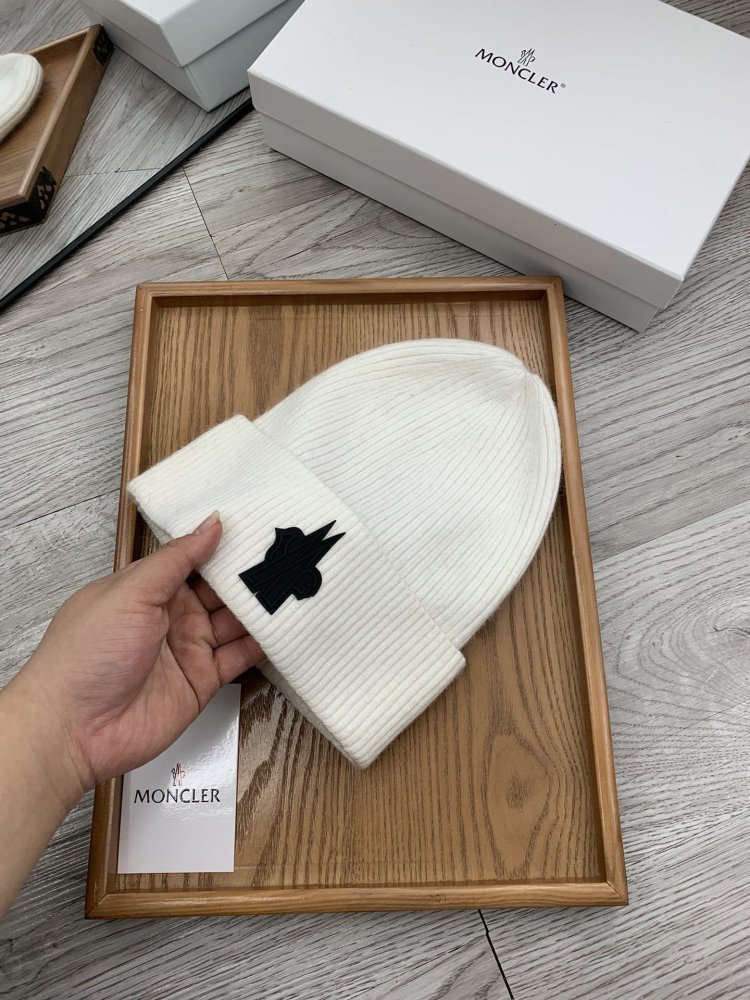 Шапка зимова фото 4