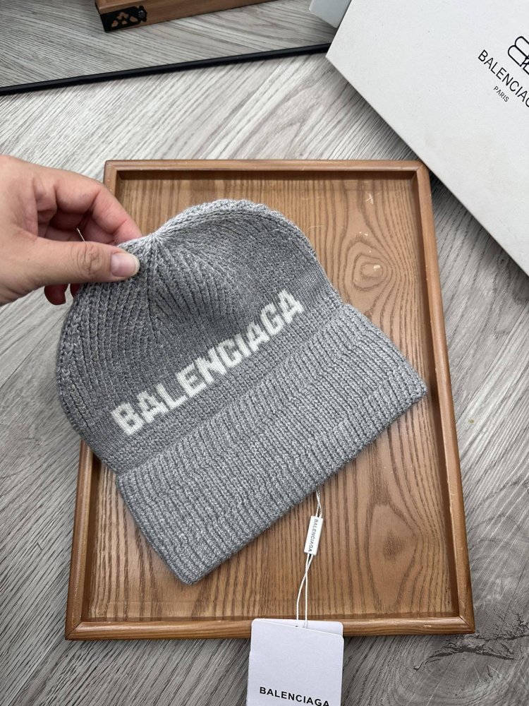 Шапка зимняя фото 4