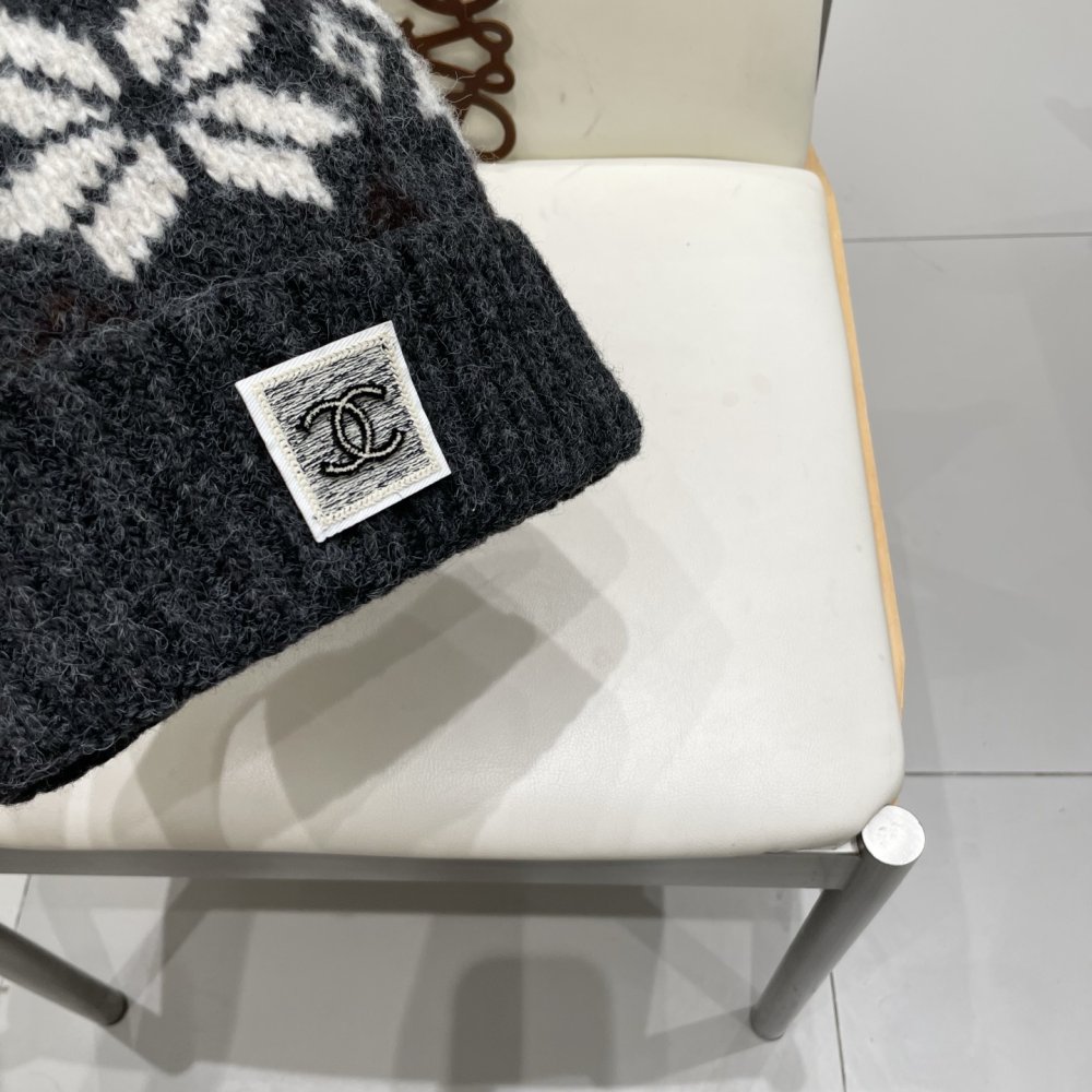 Шапка зимова фото 4