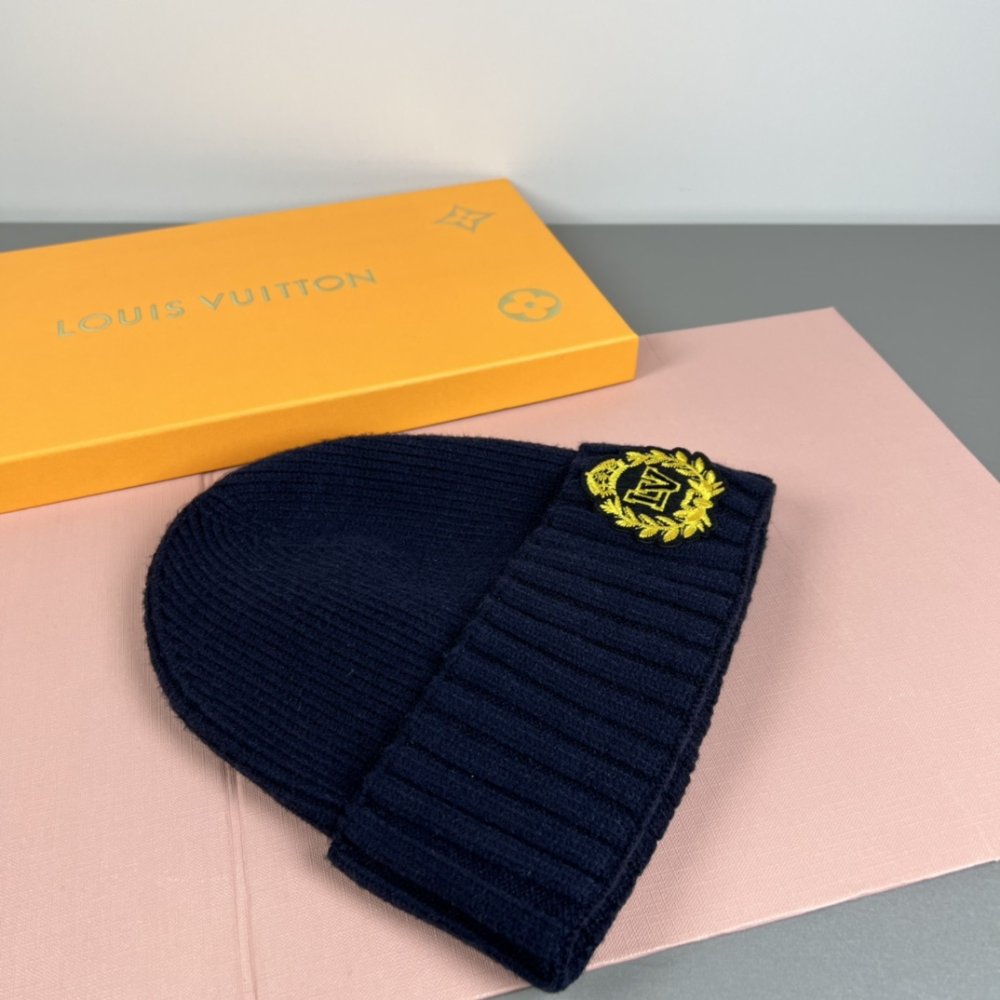 Шапка зимняя фото 4