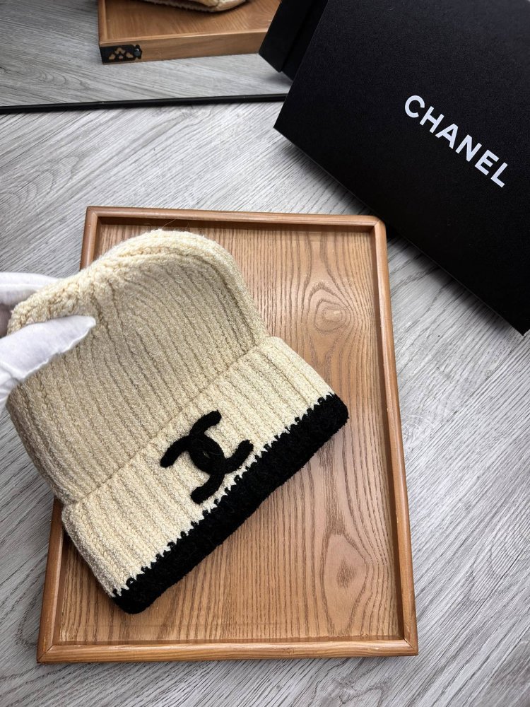 A cap winter фото 4