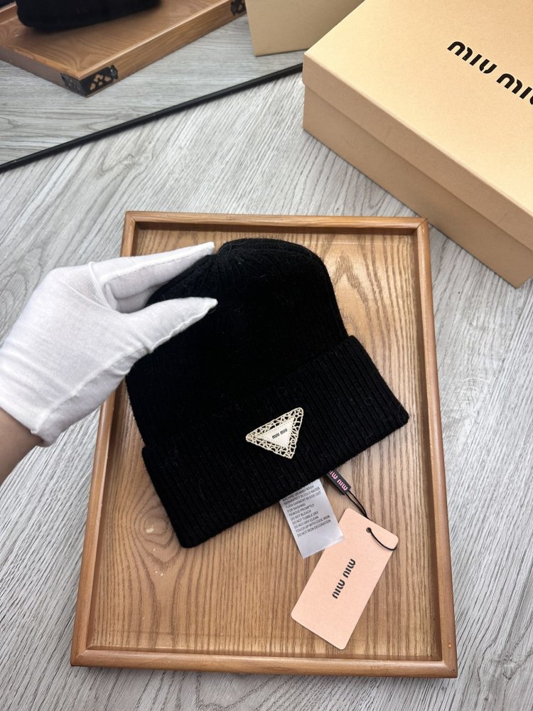 Шапка зимняя фото 4