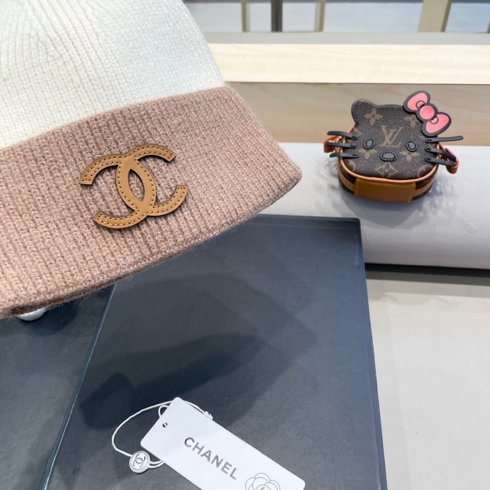 A cap winter фото 4