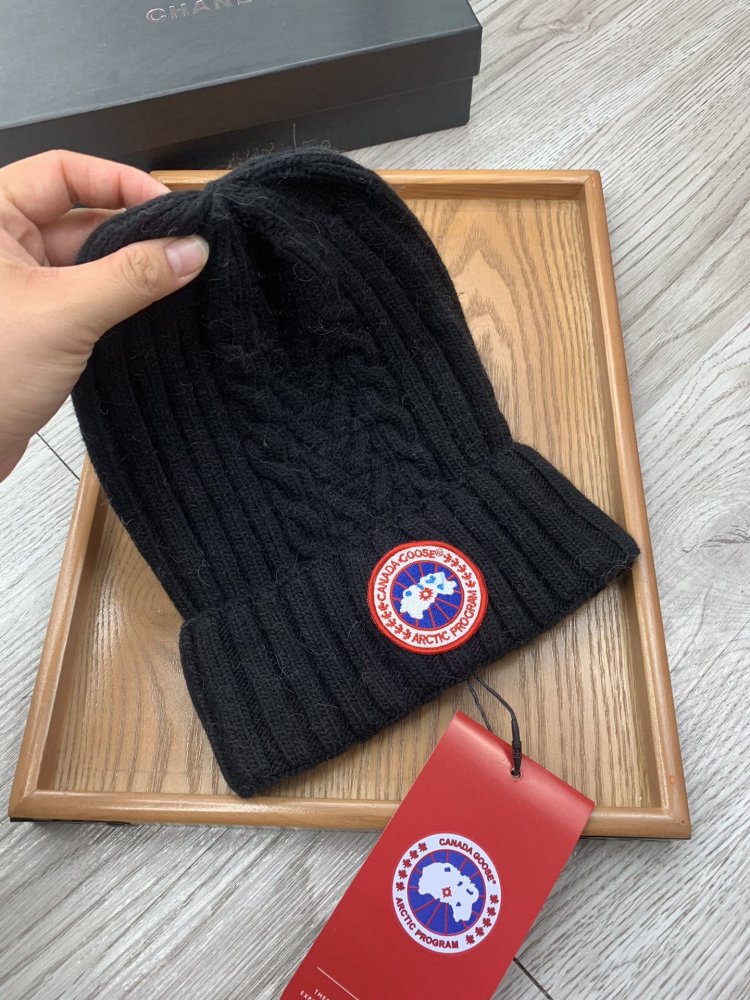 A cap winter фото 4