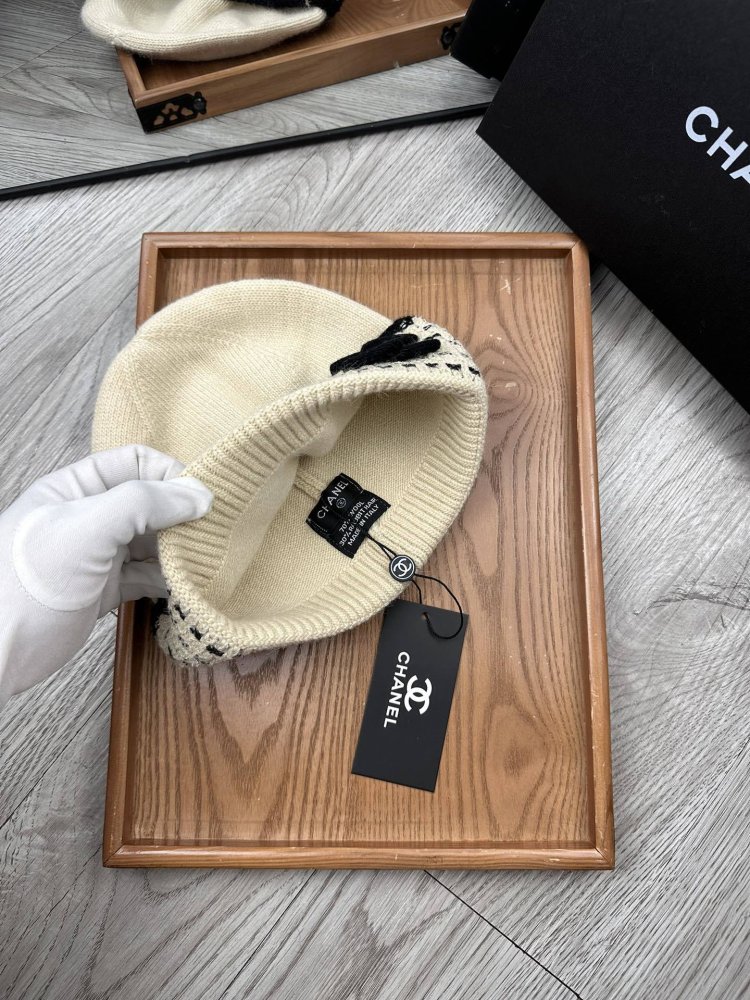 A cap winter фото 5