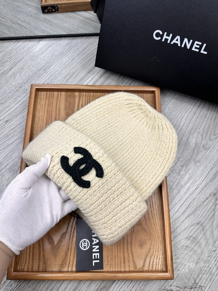 Шапка зимова фото 5