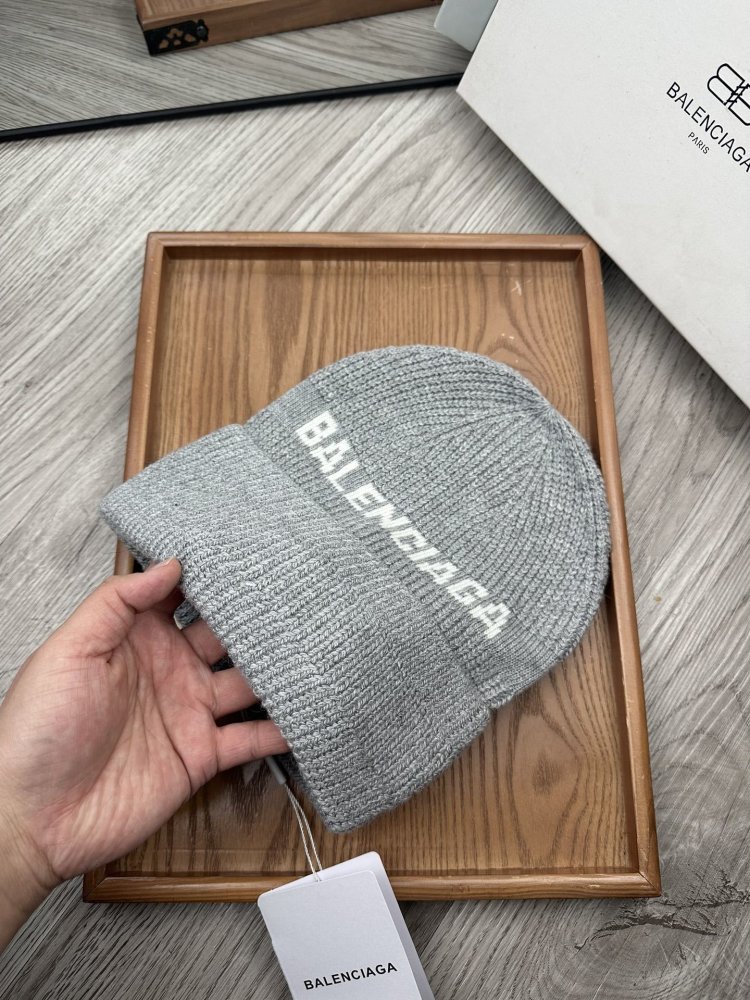 Шапка зимняя фото 5