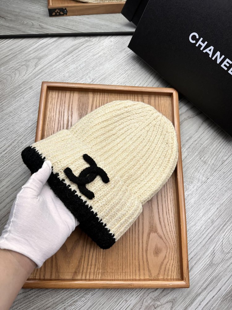 A cap winter фото 5