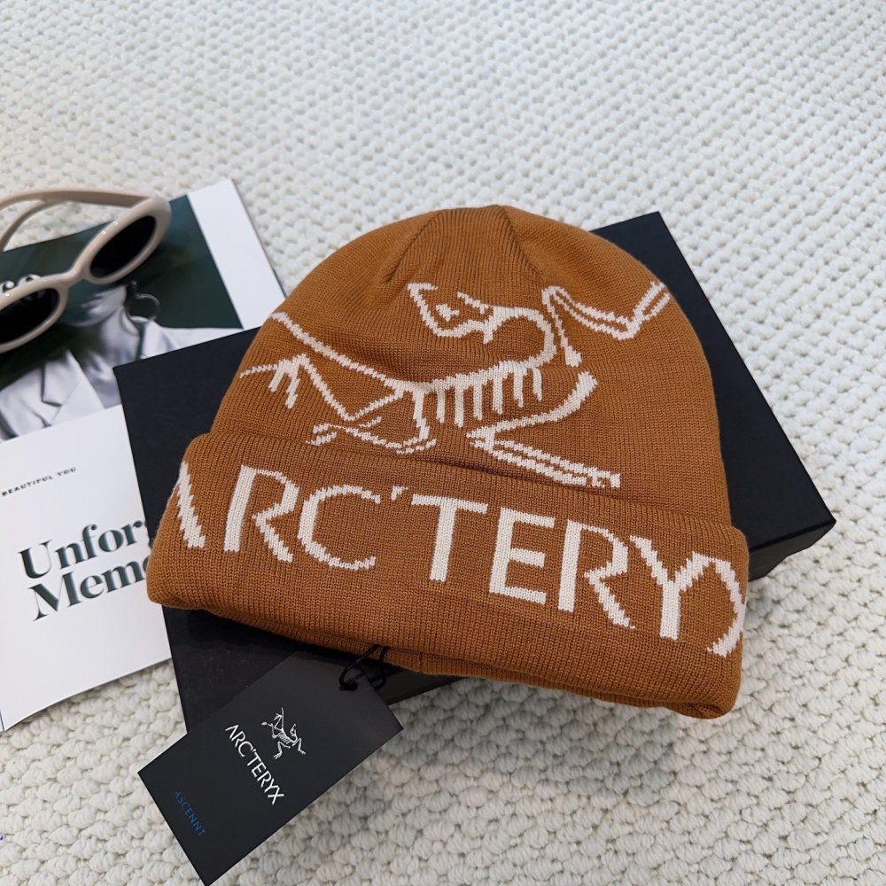 Шапка зимняя фото 5