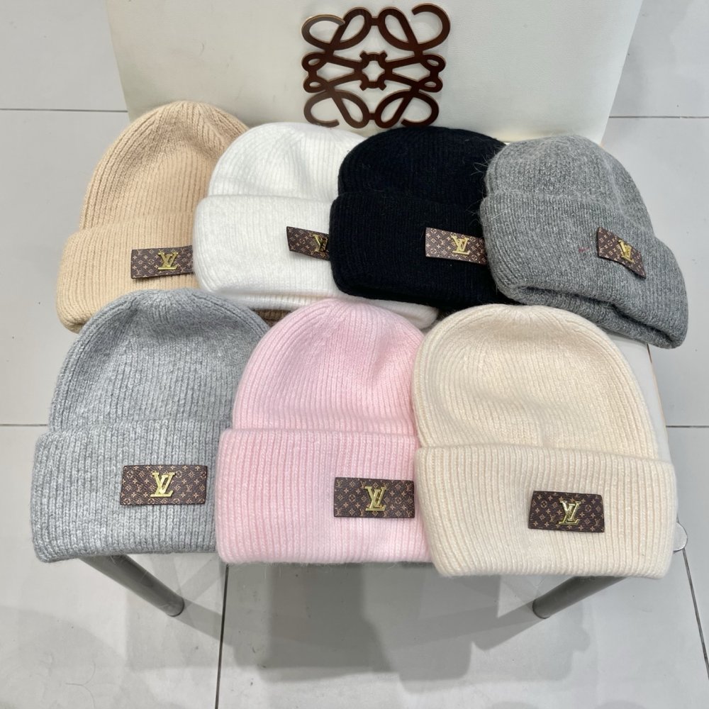 A cap winter фото 5