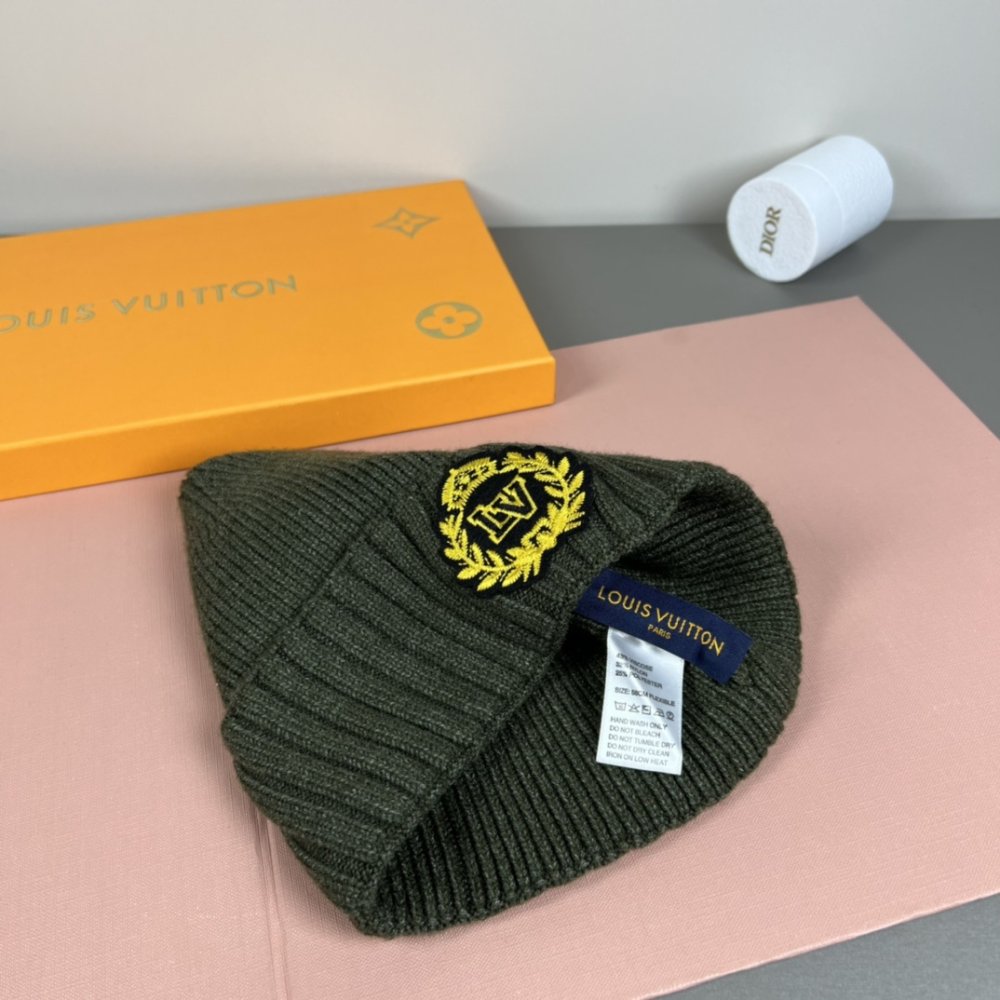 Шапка зимняя фото 5