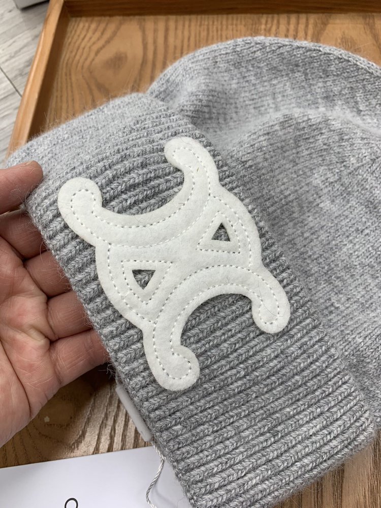 A cap winter фото 6