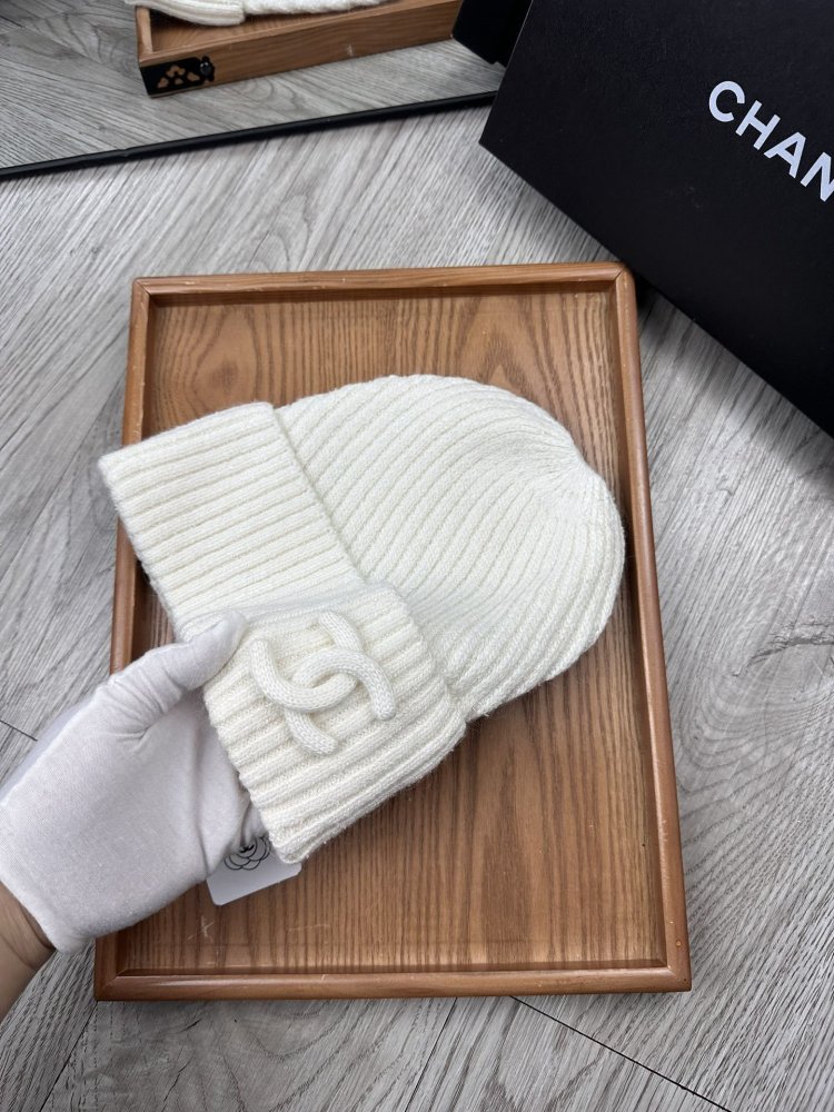 Шапка зимняя фото 6