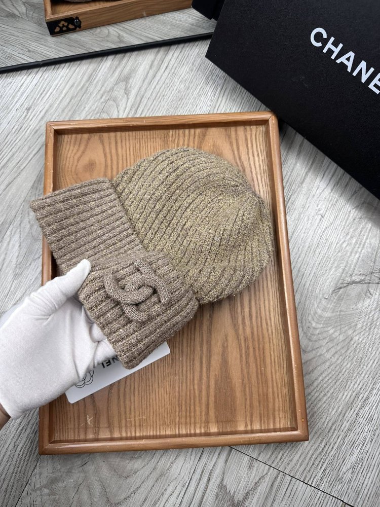 A cap winter фото 6