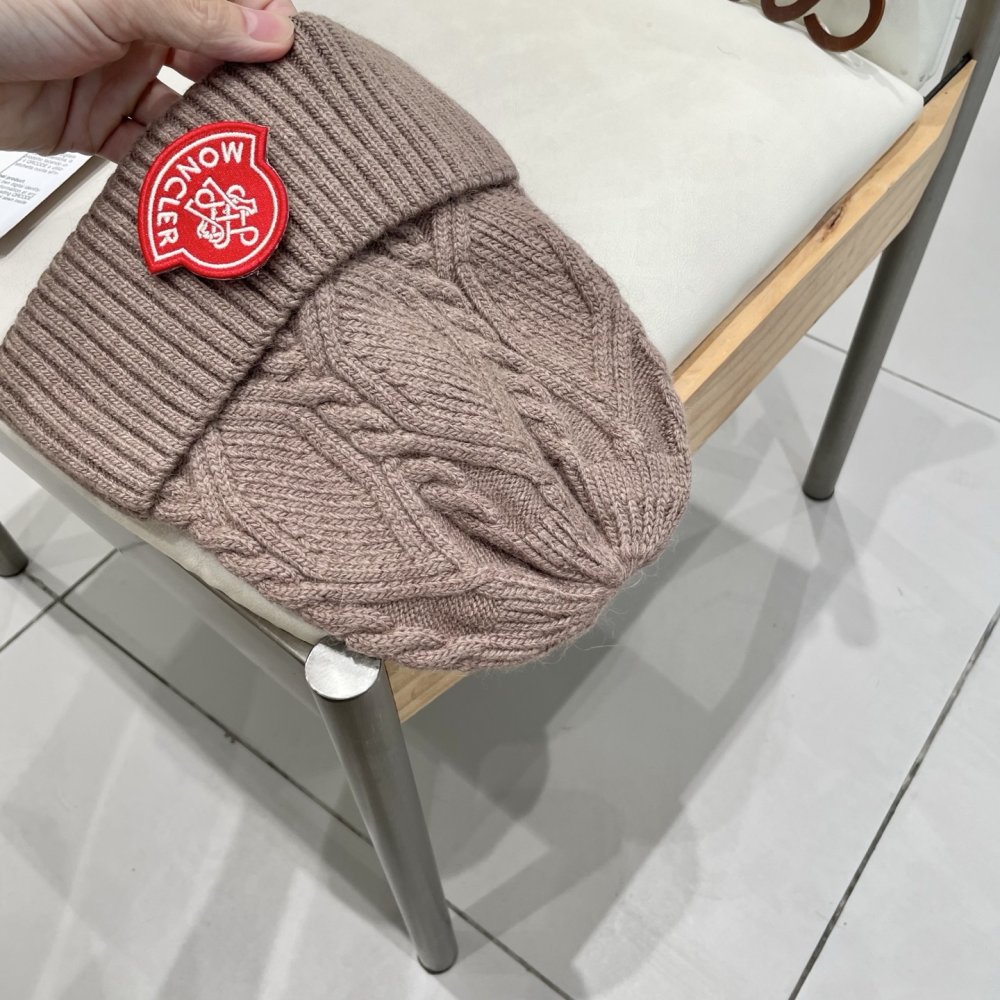 A cap winter фото 6