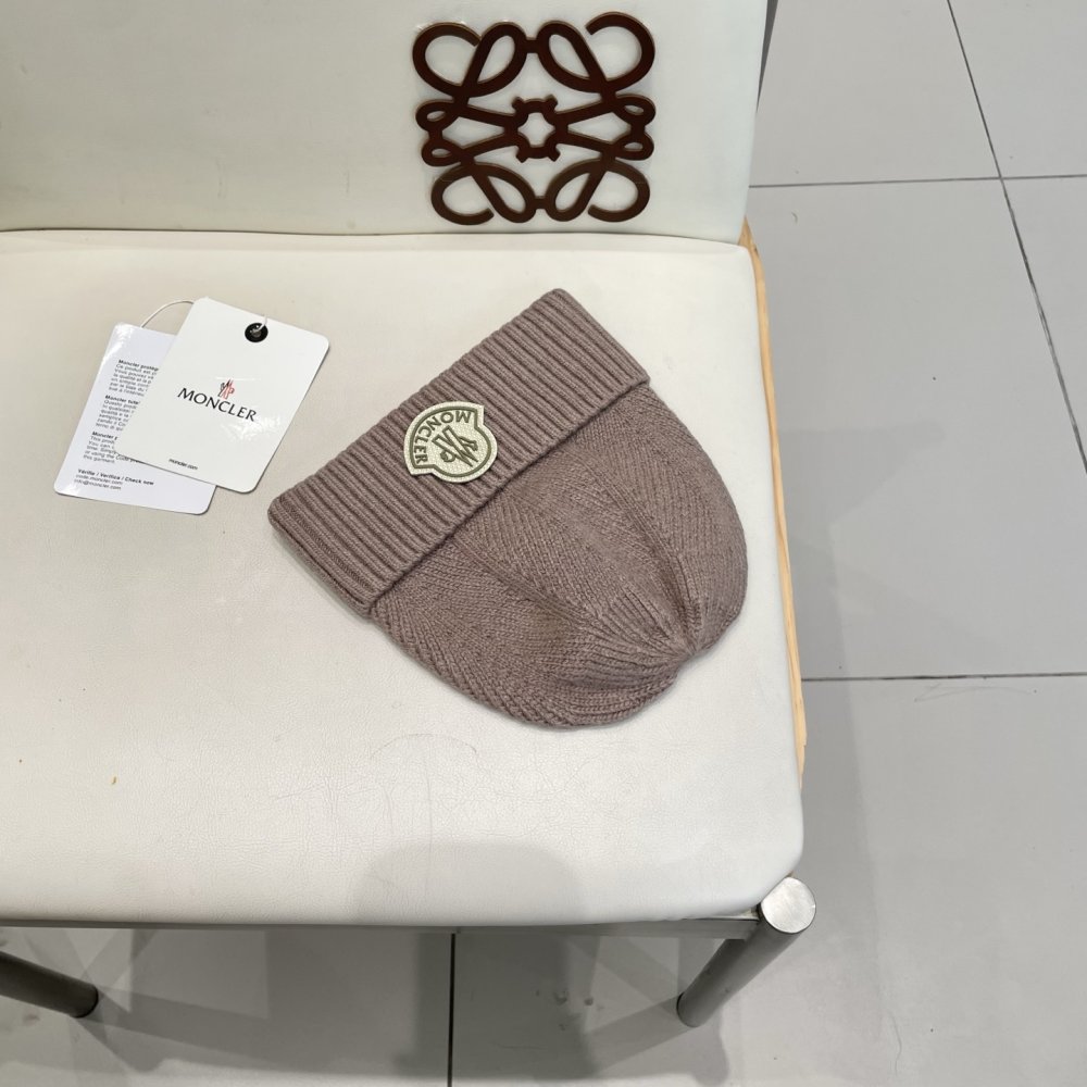 A cap winter фото 6