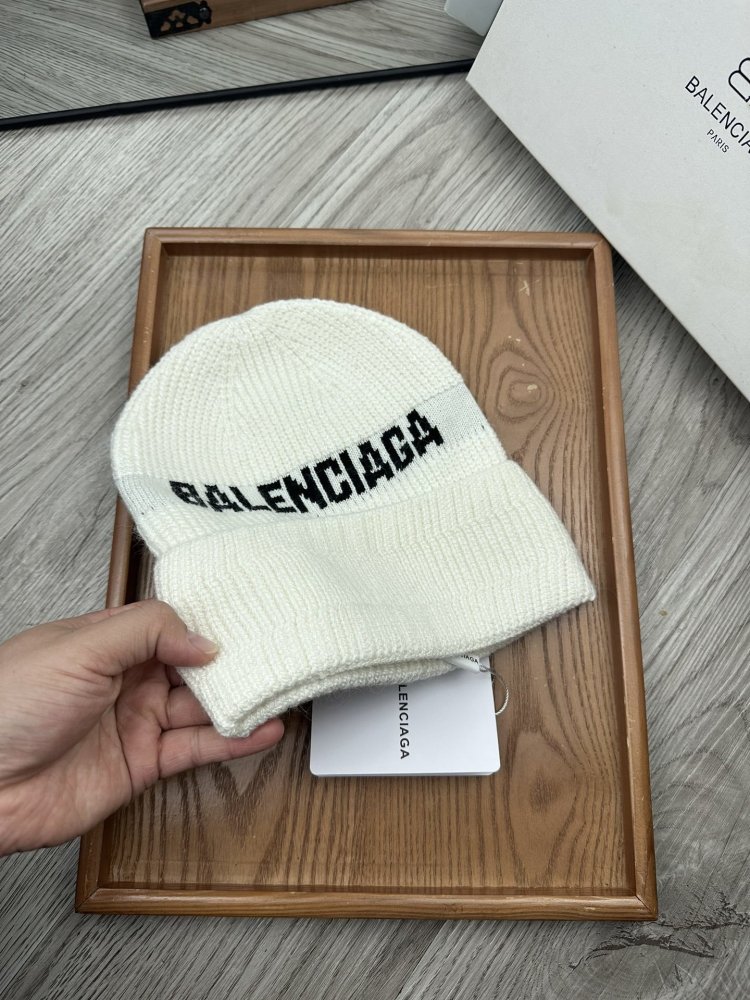 Шапка зимняя фото 6