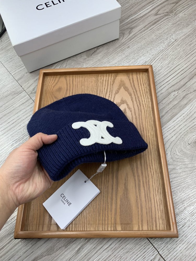 A cap winter фото 6