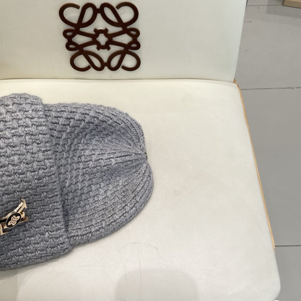 A cap winter фото 6