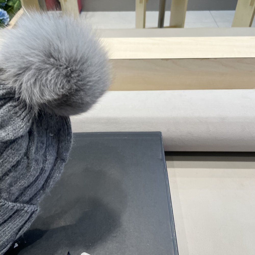 A cap winter фото 6